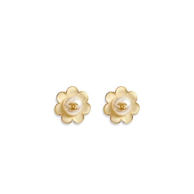 CHANEL CAMELLIA PEARL EARRINGS CHANEL CAMELLIA PEARL EARRINGS